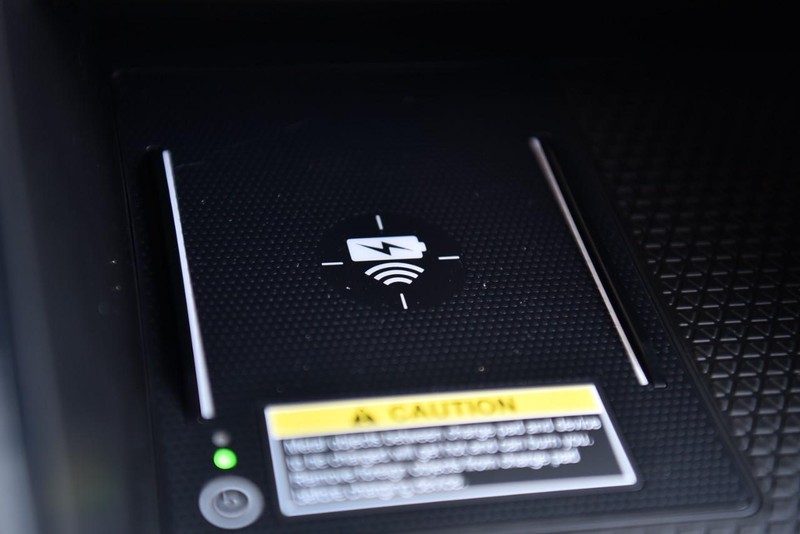 Honda CR-V Hybrid Vehicle Image 18