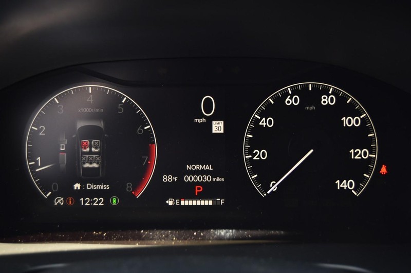 Honda CR-V Vehicle Image 12