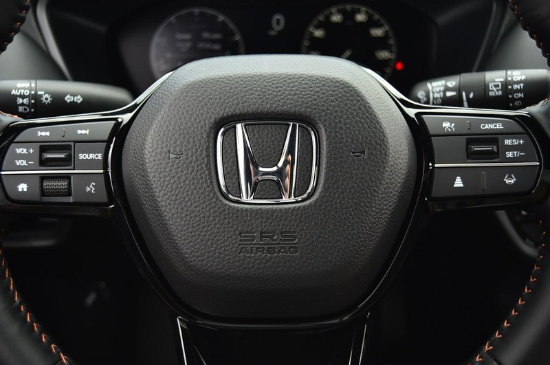 Honda HR-V Vehicle Image 18