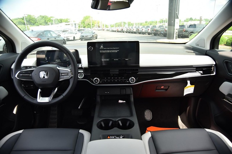 Honda Prologue Vehicle Image 07