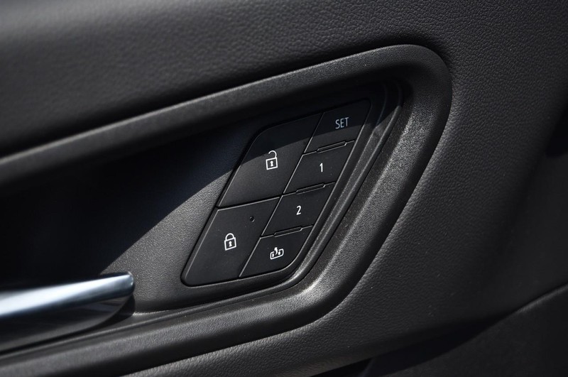 Honda Prologue Vehicle Image 09
