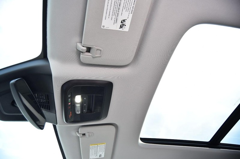 Honda Prologue Vehicle Image 21