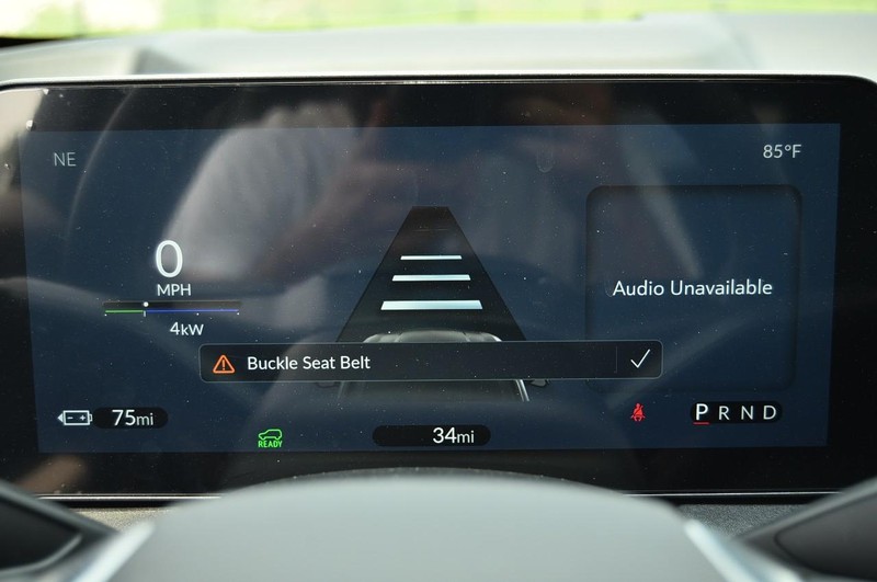 Honda Prologue Vehicle Image 12