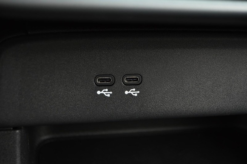 Honda Prologue Vehicle Image 16