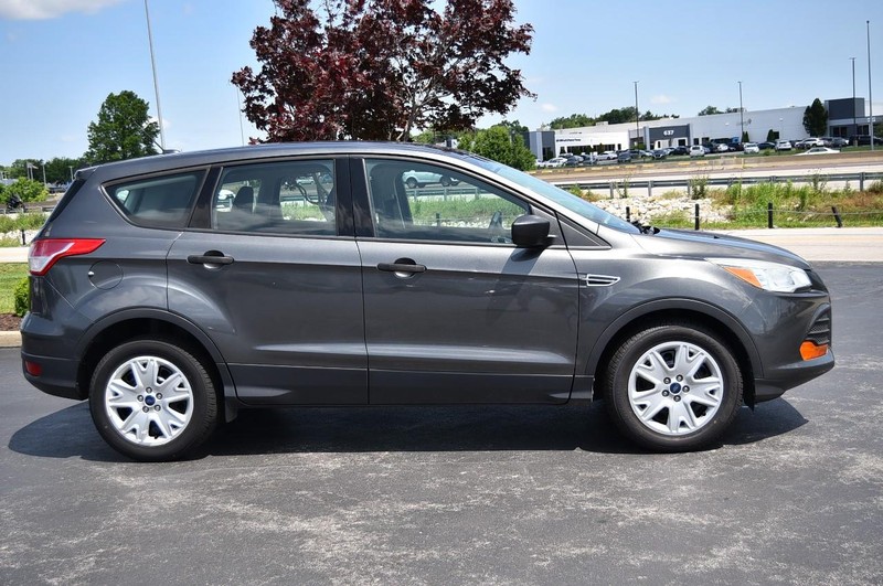 Ford Escape Vehicle Image 05