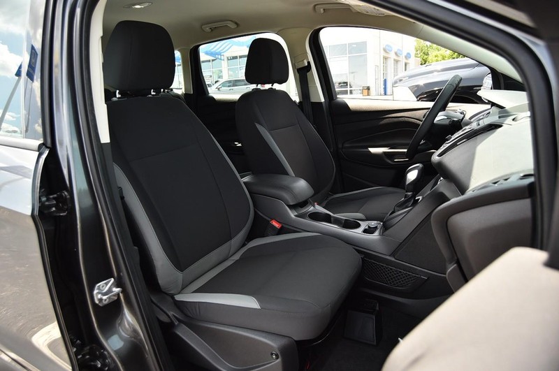 Ford Escape Vehicle Image 19