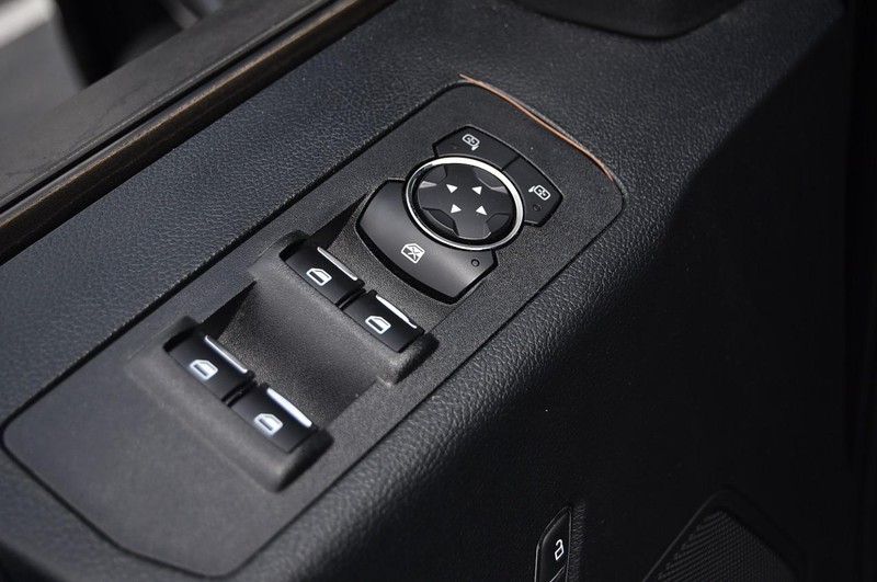 Ford F-150 Vehicle Image 09