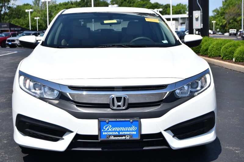 Honda Civic Sedan Vehicle Image 04