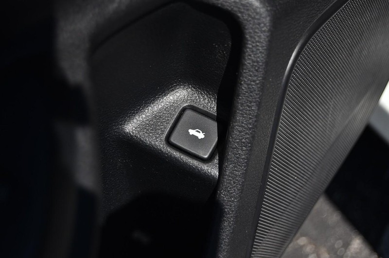 Honda Civic Sedan Vehicle Image 10
