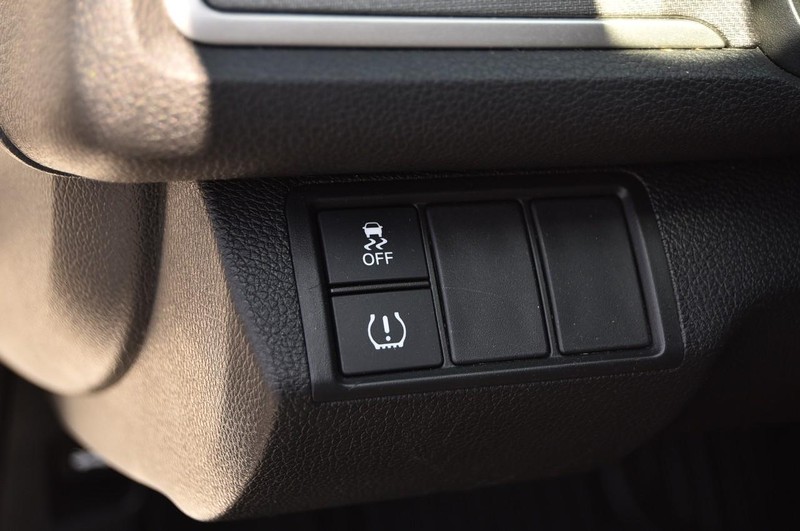 Honda Civic Sedan Vehicle Image 11