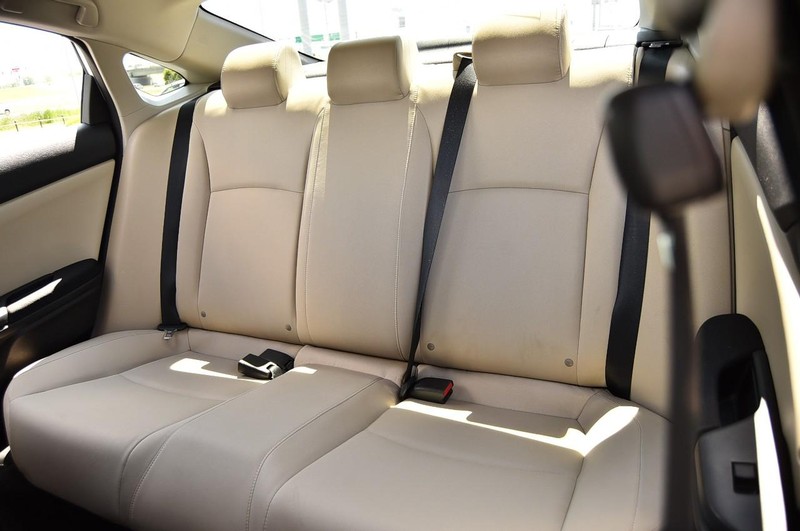 Honda Civic Sedan Vehicle Image 20