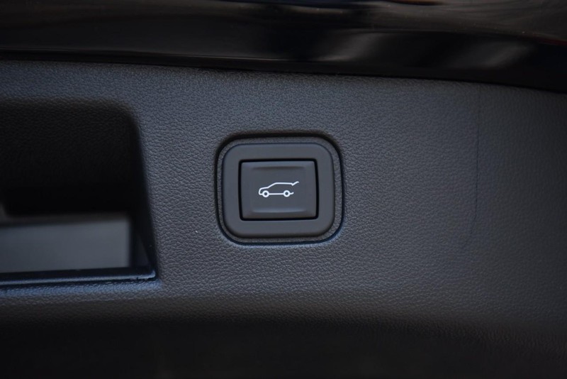 Chevrolet Blazer EV Vehicle Image 25