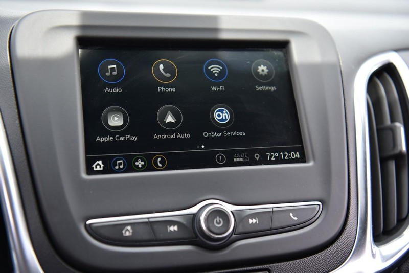 Chevrolet Equinox Vehicle Image 15