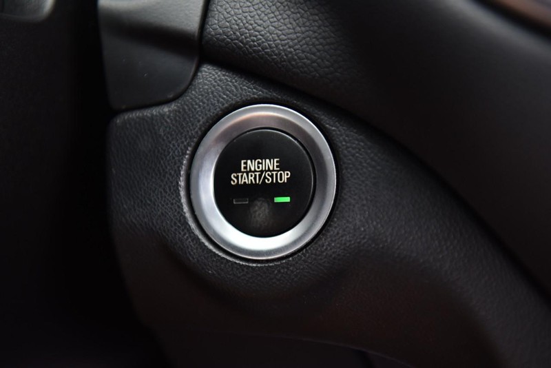 Chevrolet Equinox Vehicle Image 19