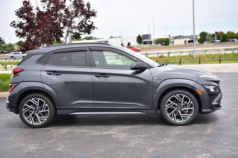 Hyundai Kona Vehicle Image 05