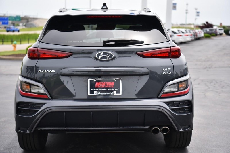 Hyundai Kona Vehicle Image 06