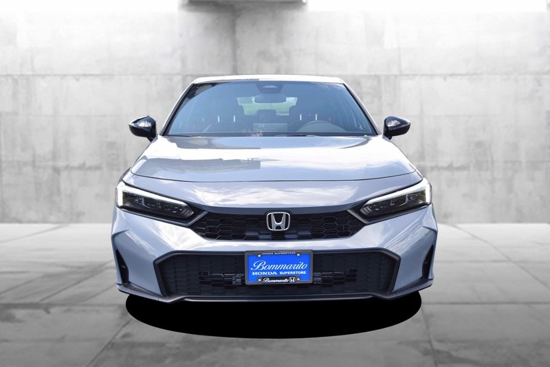 Honda Civic Hatchback Vehicle Image 04