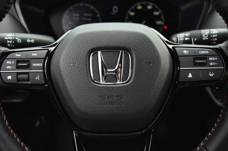 Honda HR-V Vehicle Image 18