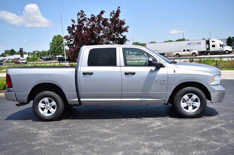 Ram 1500 Classic Vehicle Image 05