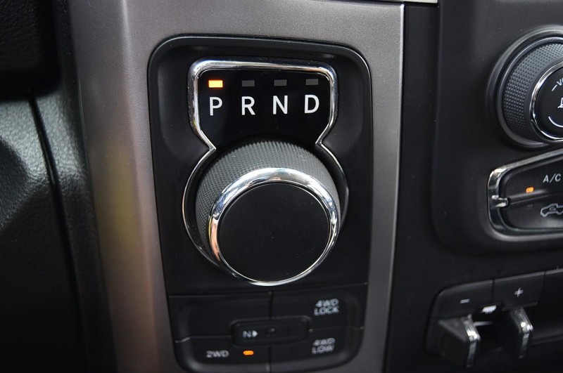 Ram 1500 Classic Vehicle Image 17