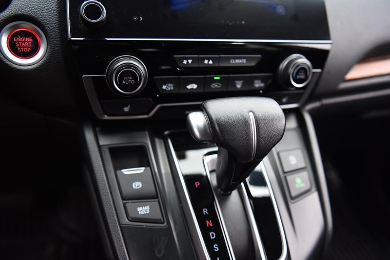Honda CR-V Vehicle Image 16