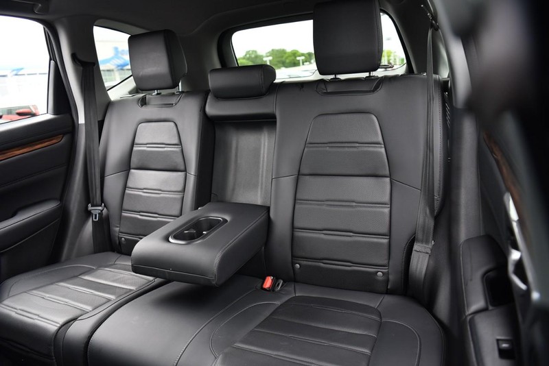 Honda CR-V Vehicle Image 23