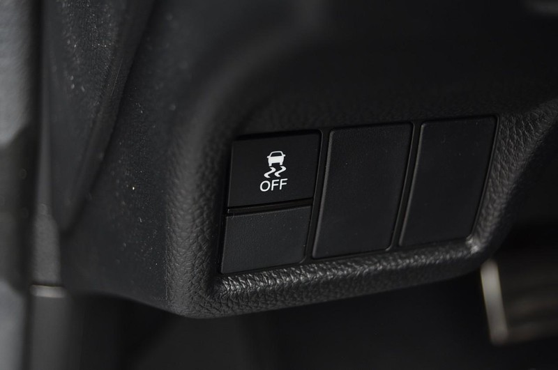 Honda Civic Hatchback Vehicle Image 10