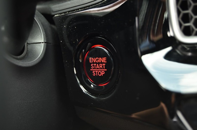 Honda Civic Hatchback Vehicle Image 17