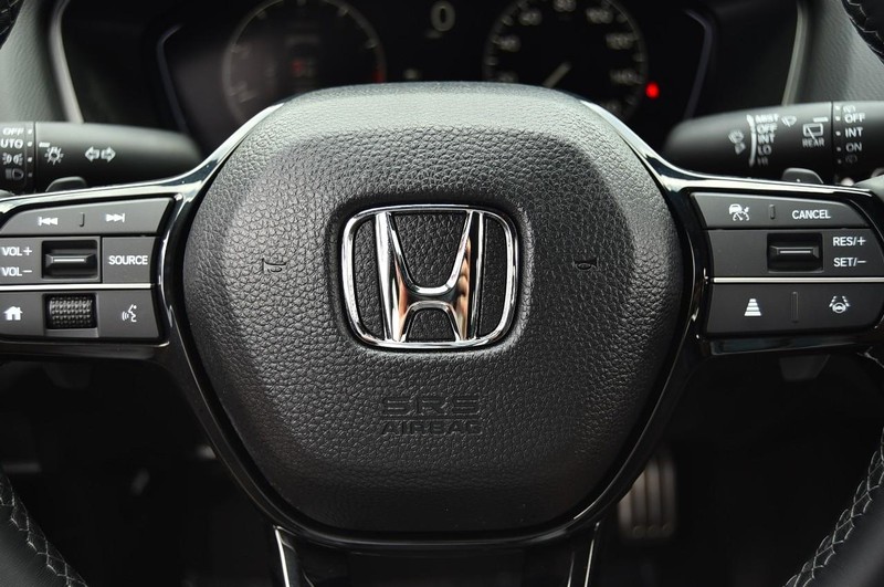 Honda Civic Hatchback Vehicle Image 18