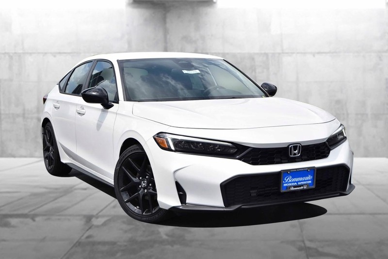 Honda Civic Hatchback Vehicle Image 02