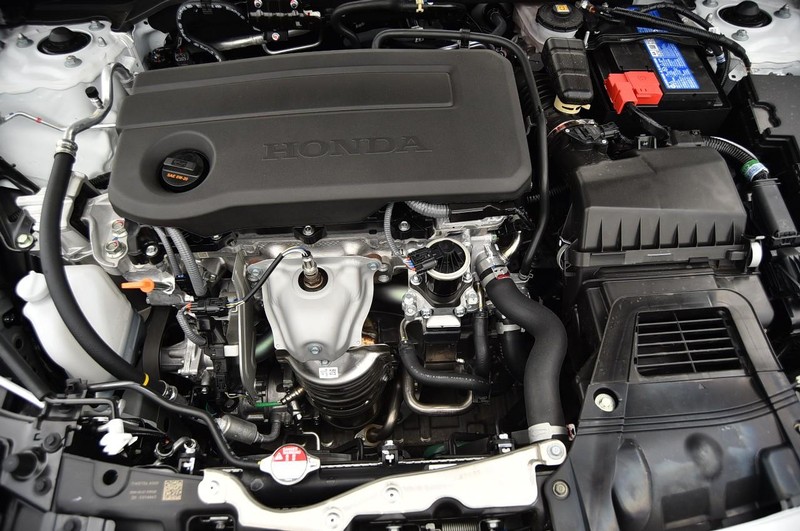 Honda Civic Hatchback Vehicle Image 23