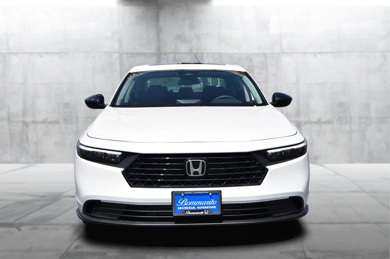 Honda Accord Sedan Vehicle Image 04