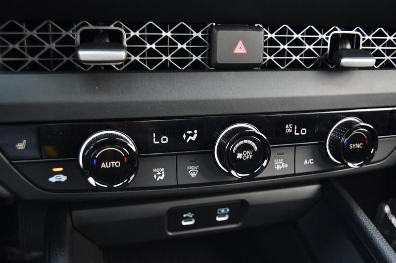 Honda Accord Sedan Vehicle Image 13