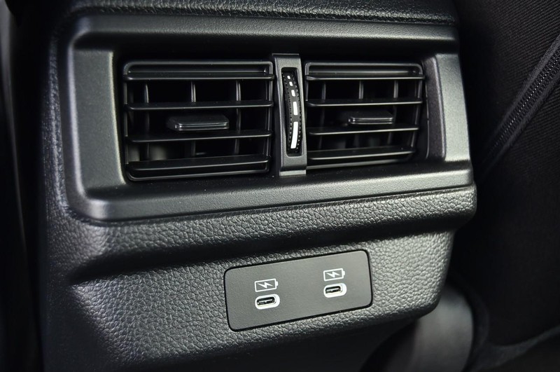 Honda Accord Sedan Vehicle Image 21