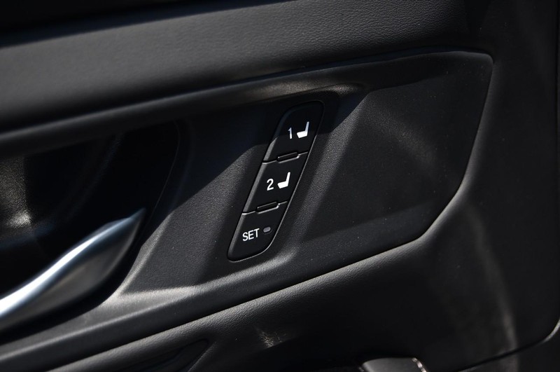 Honda Accord Hybrid Vehicle Image 09