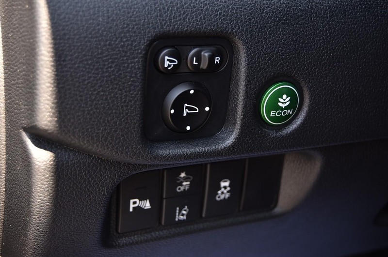 Honda Passport Vehicle Image 14
