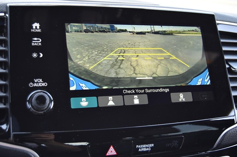 Honda Passport Vehicle Image 16