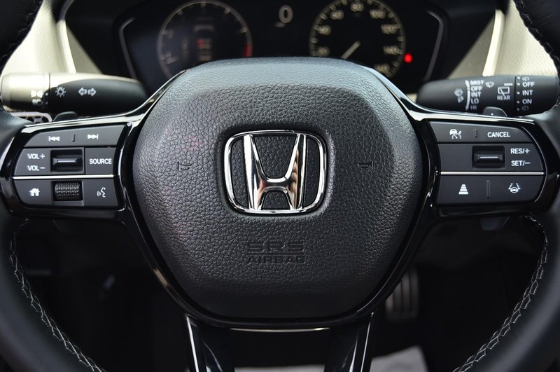 Honda Civic Hatchback Vehicle Image 17