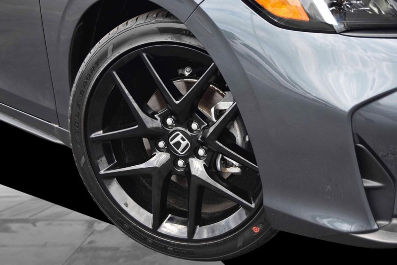 Honda Civic Hatchback Vehicle Image 03