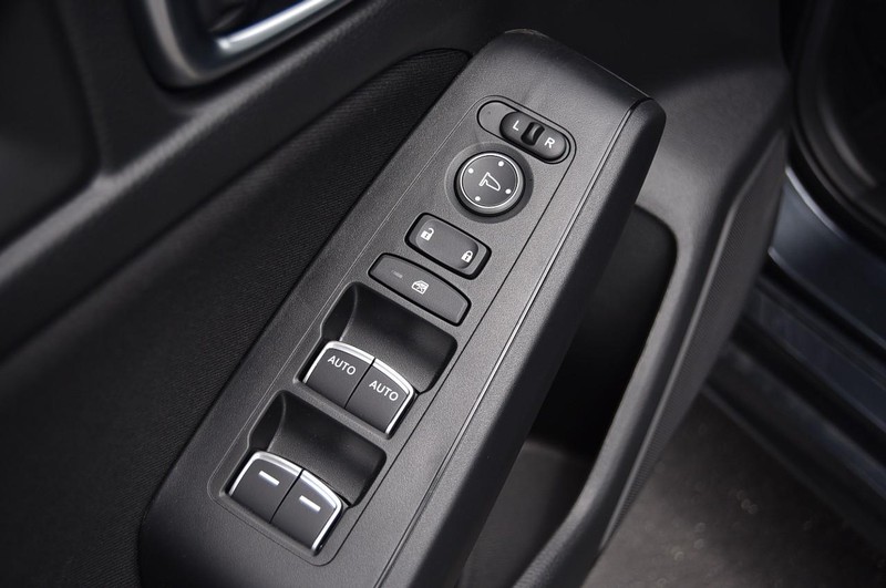 Honda Civic Hatchback Vehicle Image 08