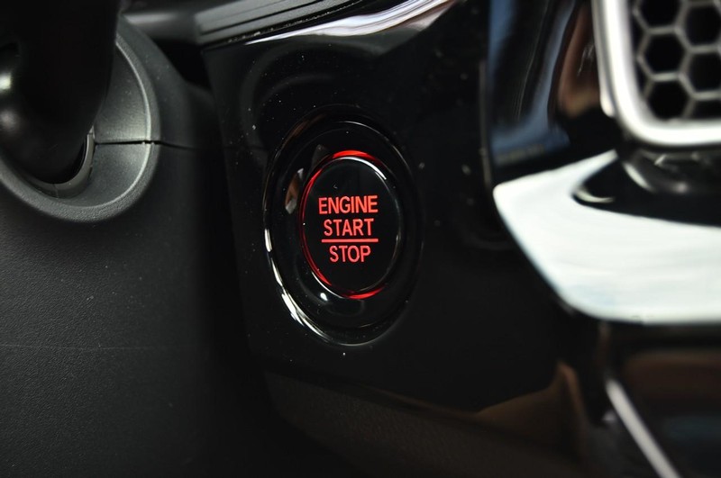 Honda Civic Hatchback Vehicle Image 17