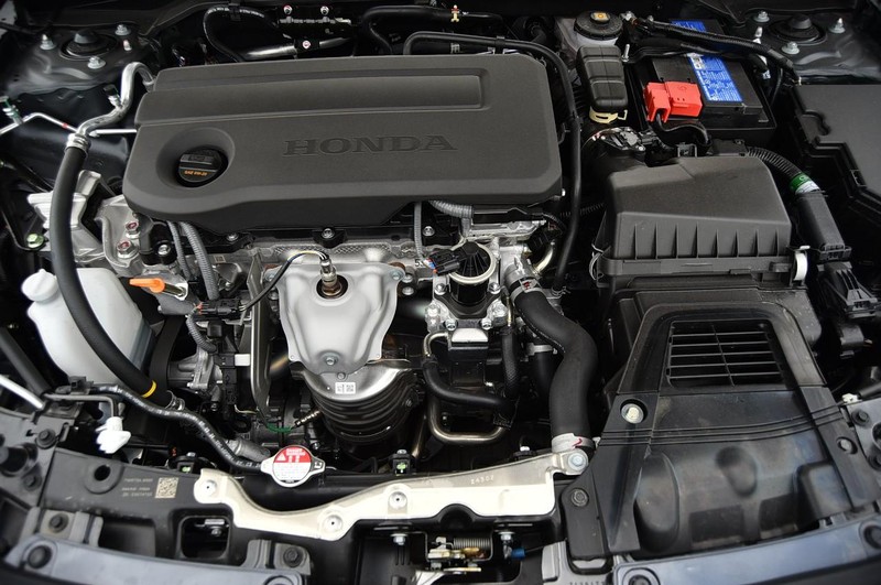 Honda Civic Hatchback Vehicle Image 23