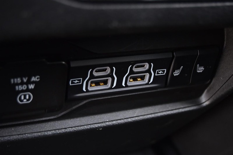 Jeep Grand Cherokee 4xe Vehicle Image 29