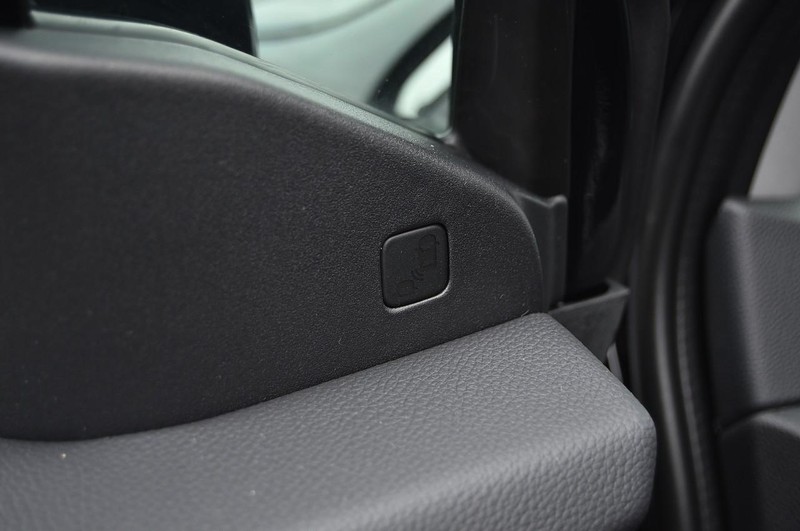 Honda Ridgeline Vehicle Image 12