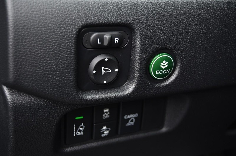Honda Ridgeline Vehicle Image 13