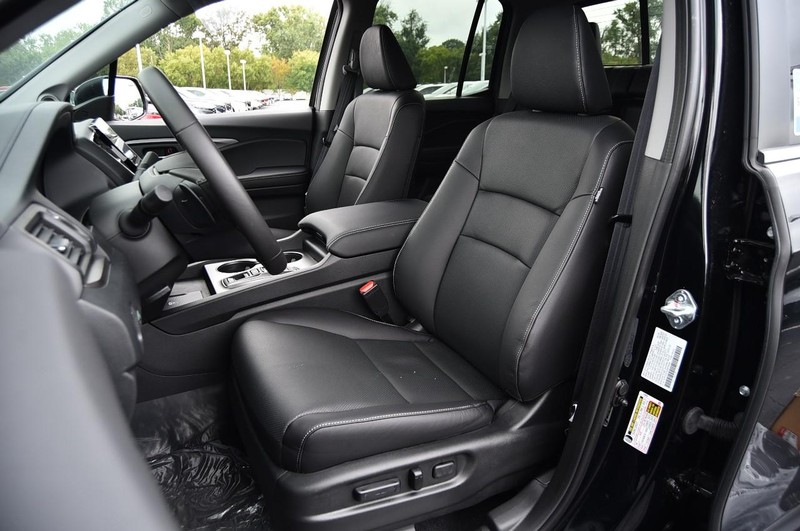 Honda Ridgeline Vehicle Image 26