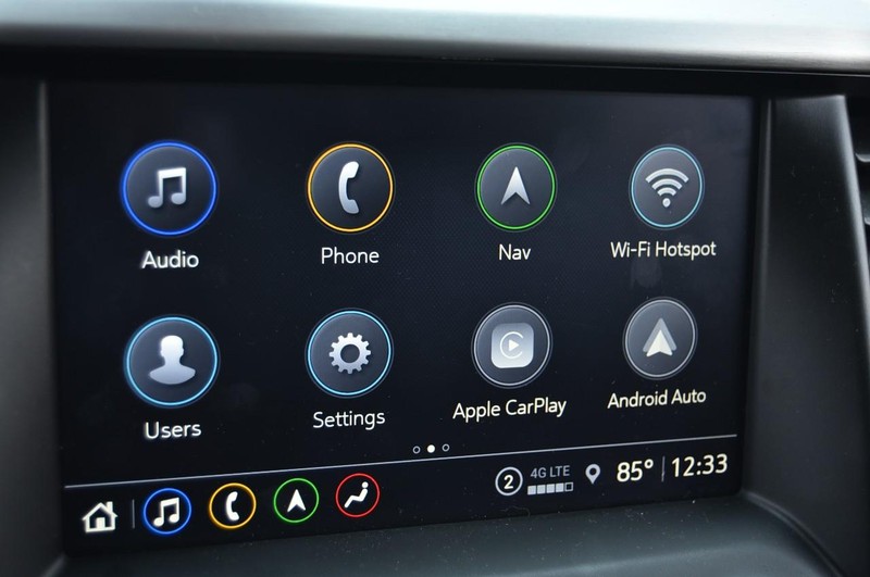 GMC Acadia Vehicle Image 14