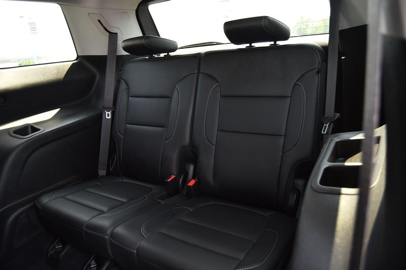 GMC Acadia Vehicle Image 28