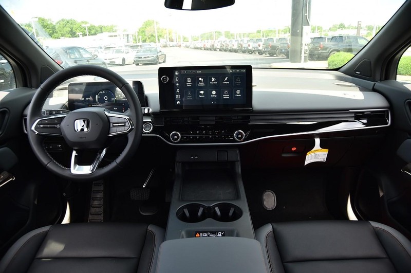 Honda Prologue Vehicle Image 07