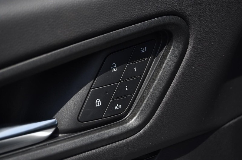 Honda Prologue Vehicle Image 09